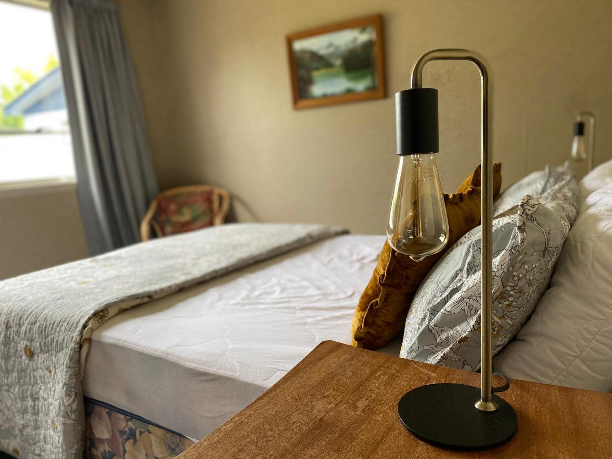 Memories On Maryburn Villa Twizel Buitenkant foto